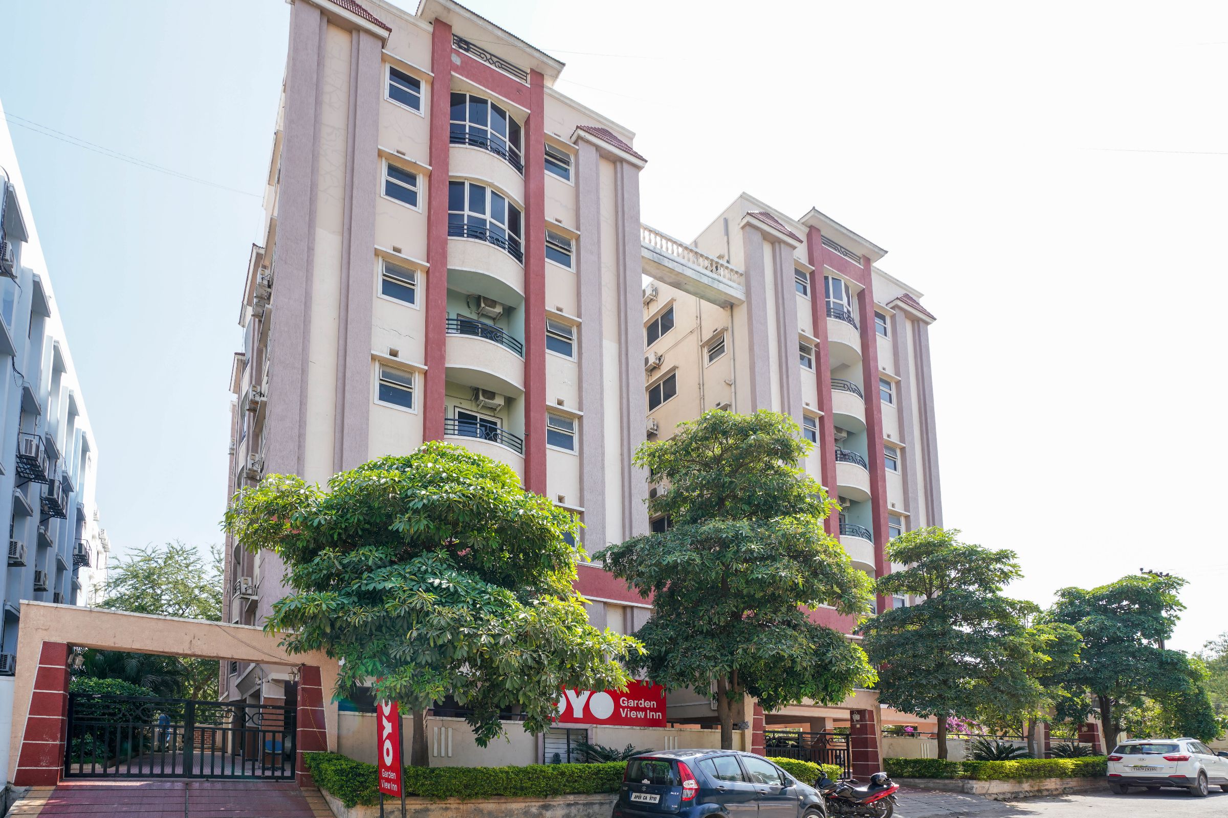 Garden View Service Apartment, Hyderabad Homestay